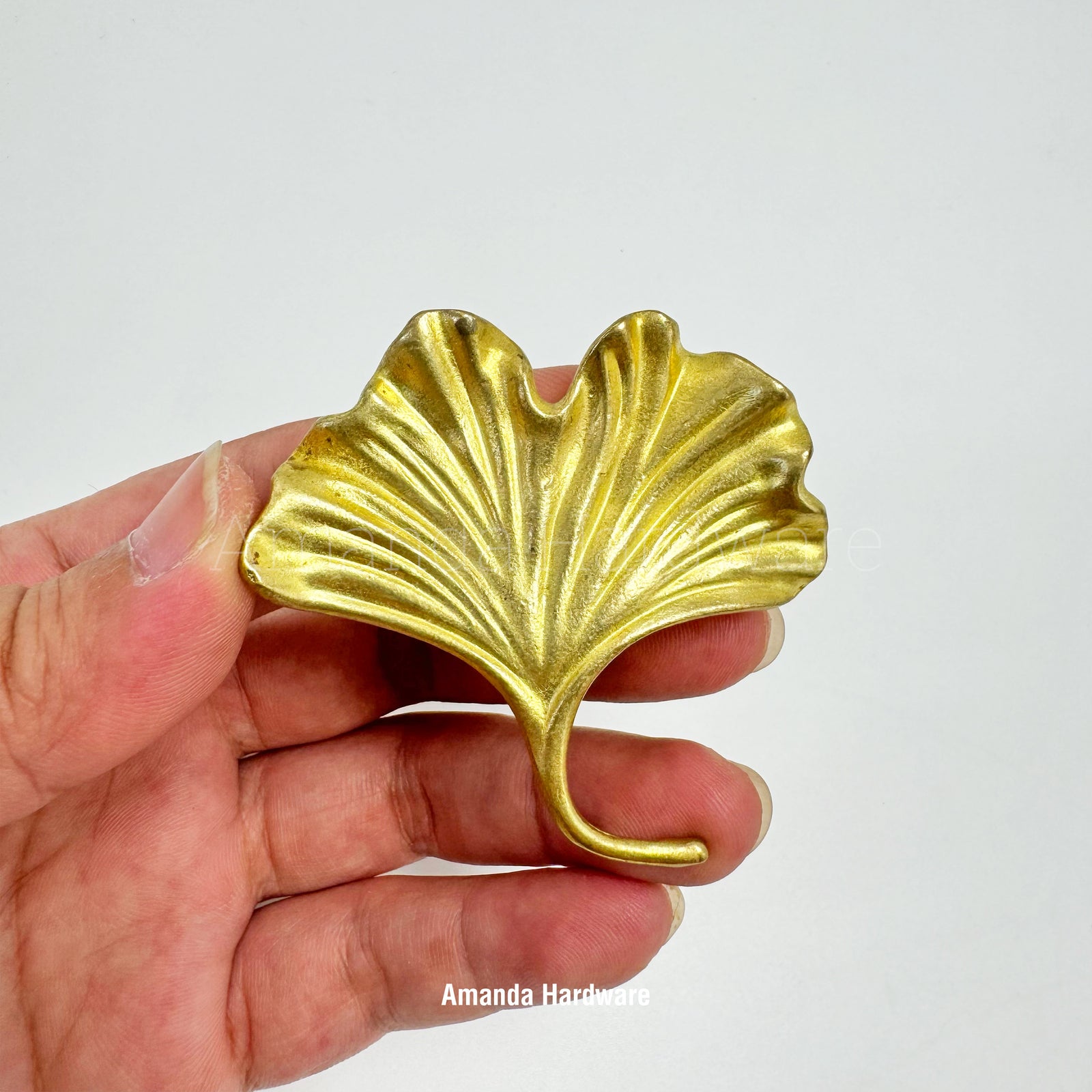 Brass Ginkgo Leaf Pull Knob